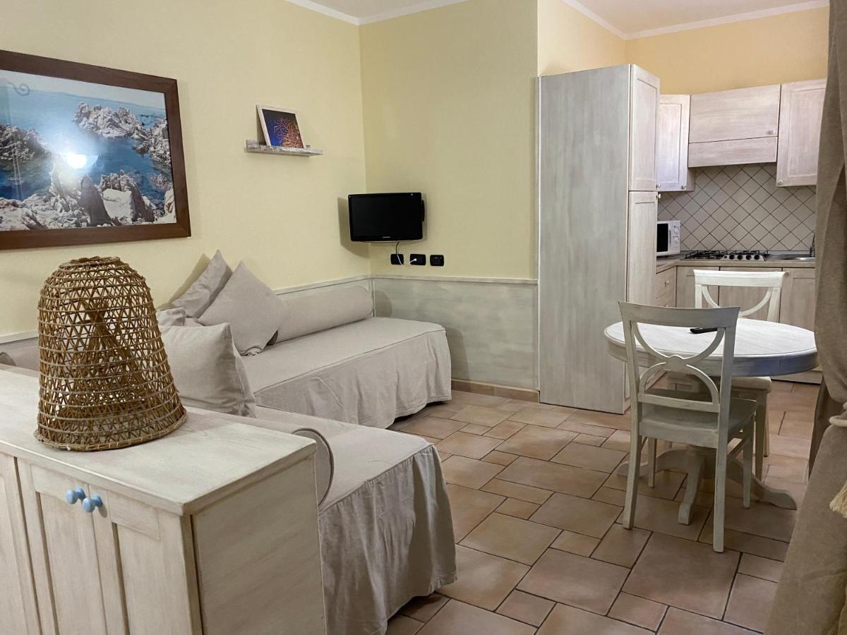 Hotel Villa Del Parco La Maddalena  Ngoại thất bức ảnh
