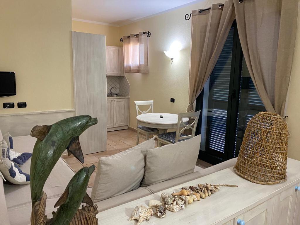 Hotel Villa Del Parco La Maddalena  Ngoại thất bức ảnh