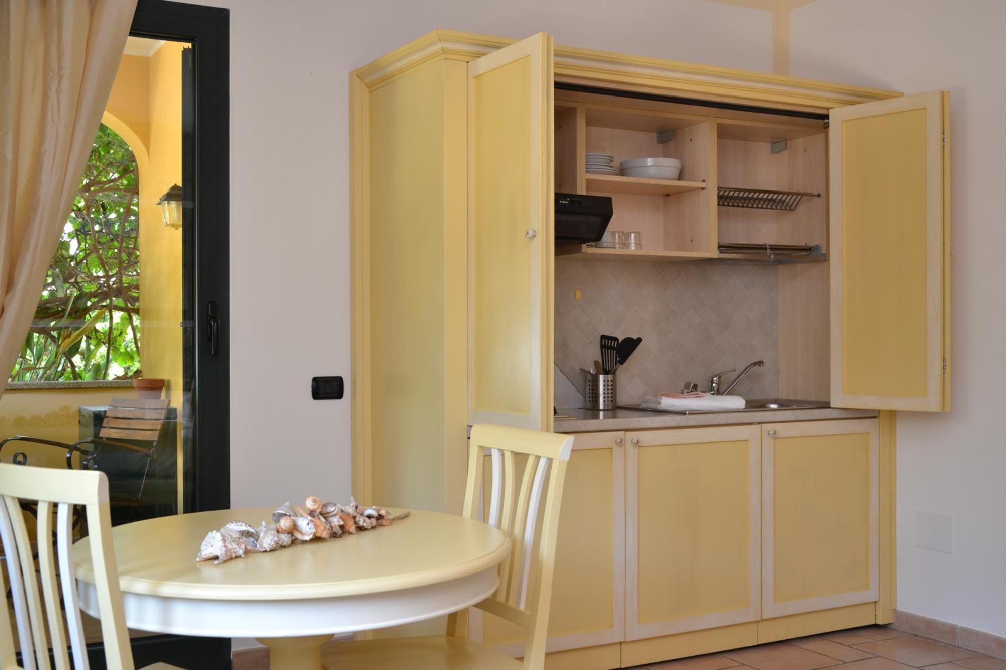 Hotel Villa Del Parco La Maddalena  Phòng bức ảnh