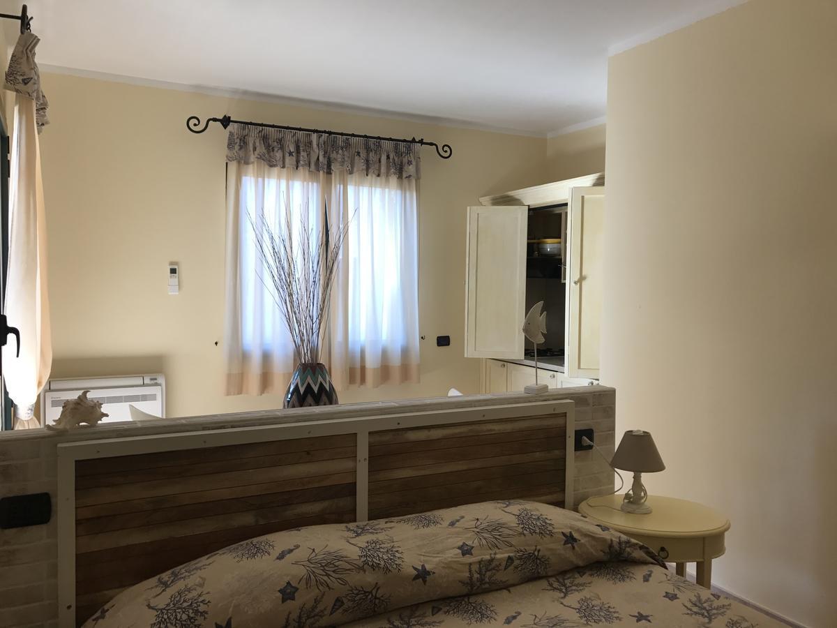 Hotel Villa Del Parco La Maddalena  Ngoại thất bức ảnh