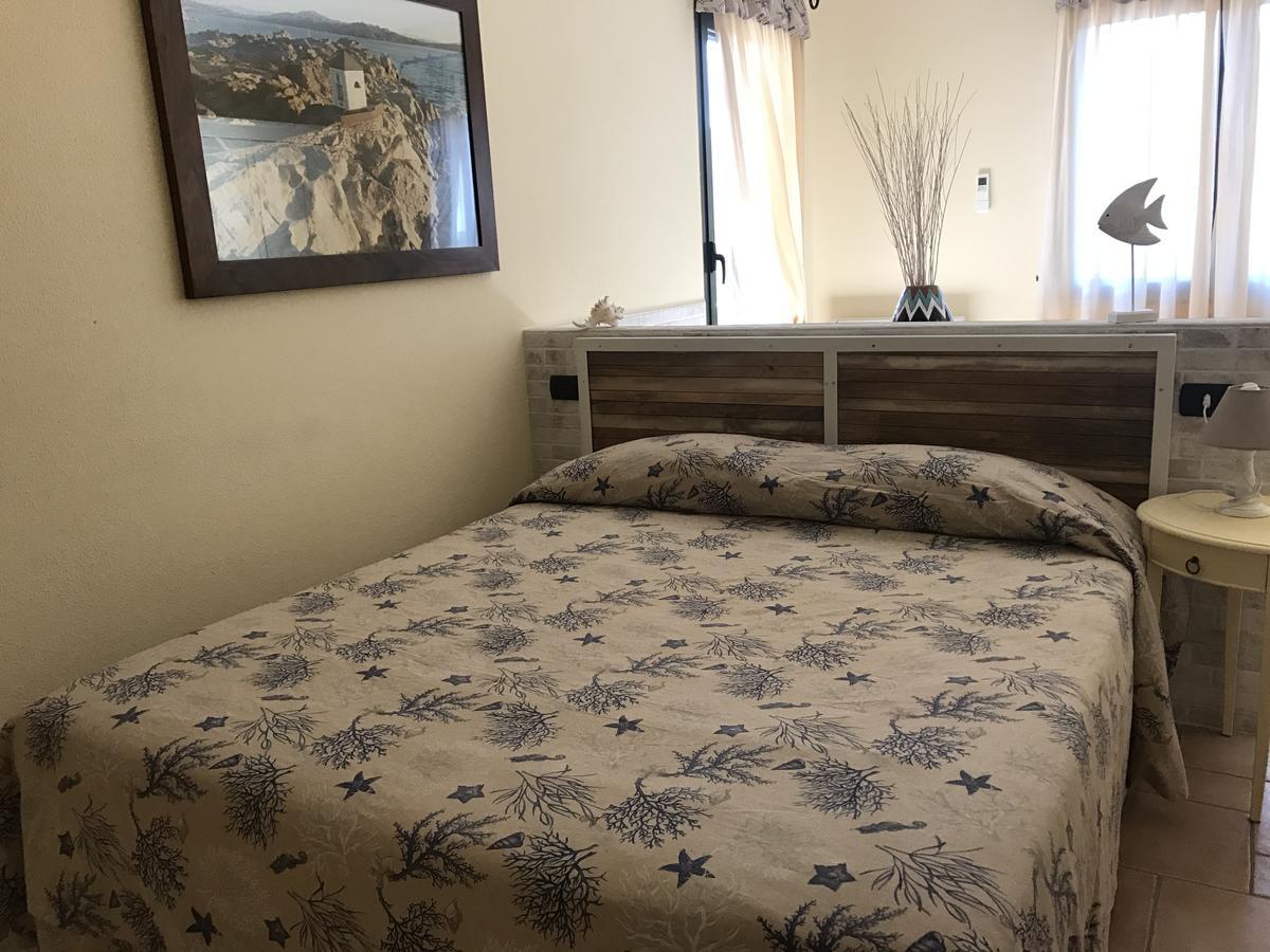 Hotel Villa Del Parco La Maddalena  Ngoại thất bức ảnh